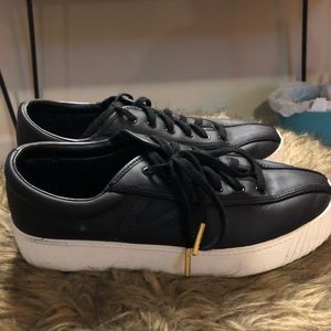 Tretorn black Platform sneakers 8.5